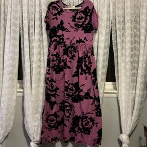 Women’s maxi dress